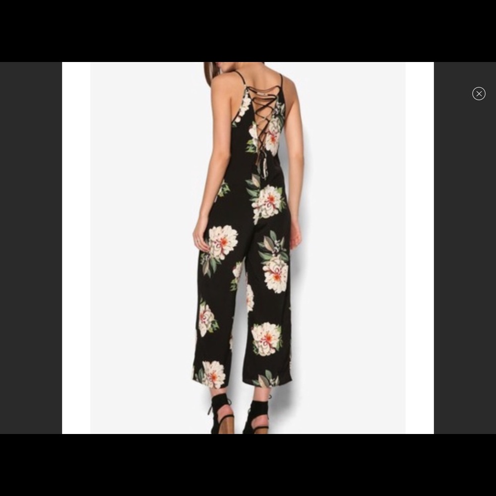 Topshop floral jumpsuit, lace up back, size 6